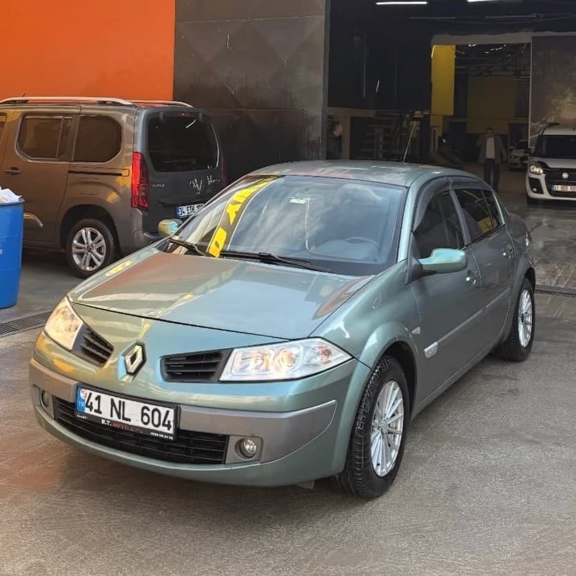 RENAULT MEGANE